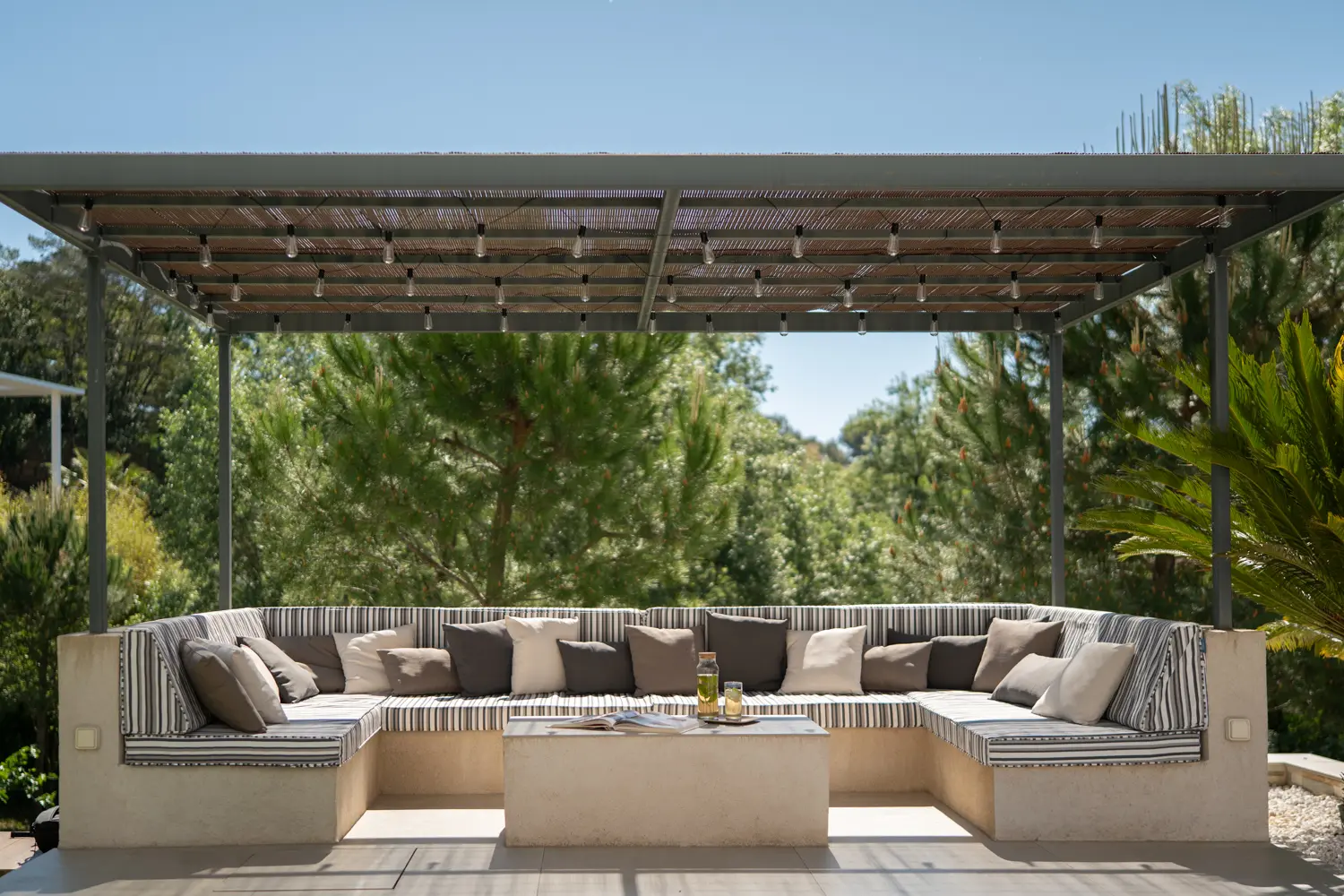 Villa Soha — Détail design contemporain — Mougins